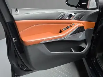 2022 BMW X5 с пробегом 64 950 км