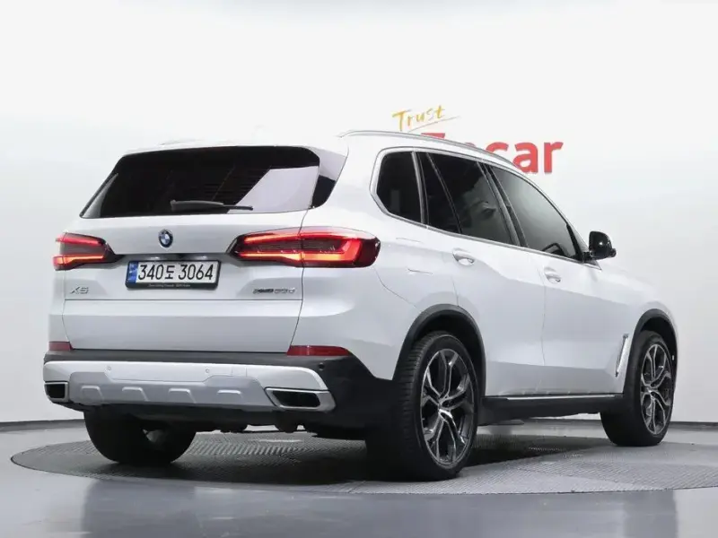 2022 BMW X5 с пробегом 106 156 км