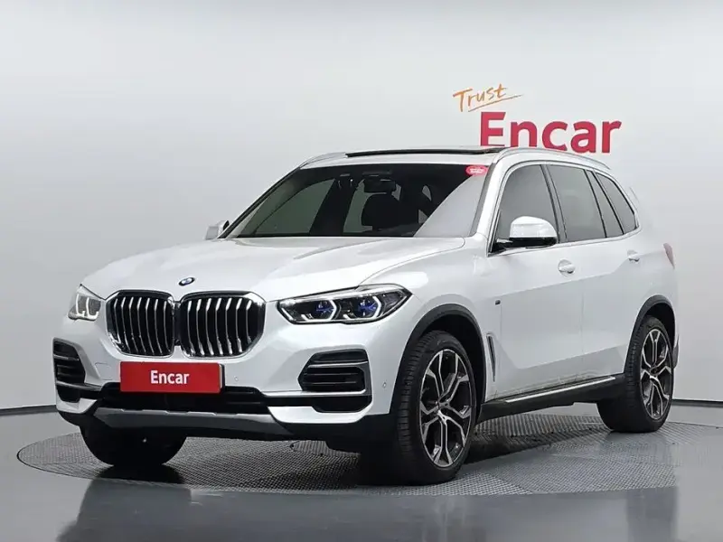 2022 BMW X5 с пробегом 52 024 км