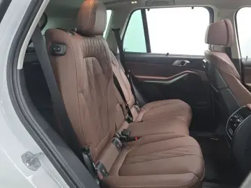 2022 BMW X5 с пробегом 52 024 км