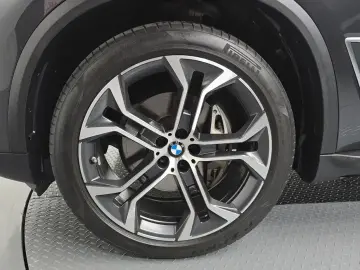 2023 BMW X5 с пробегом 51 357 км