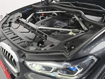 2023 BMW X5 с пробегом 51 357 км