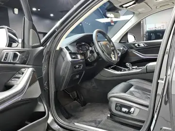 2023 BMW X5 с пробегом 51 357 км