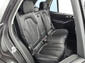 2023 BMW X5 с пробегом 51 357 км