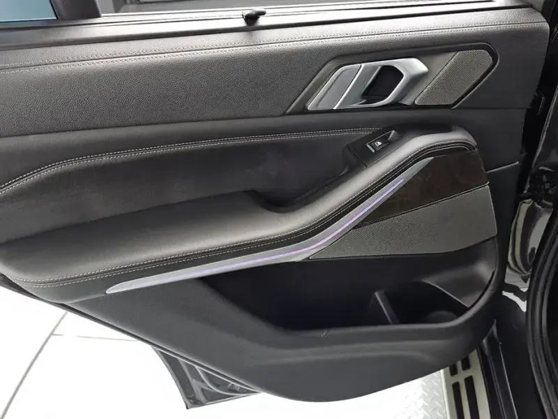 2023 BMW X5 с пробегом 51 357 км