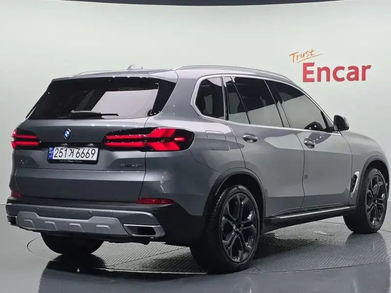 2023 BMW X5 с пробегом 47 029 км
