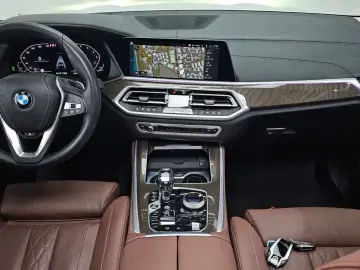 2022 BMW X5 с пробегом 56 878 км