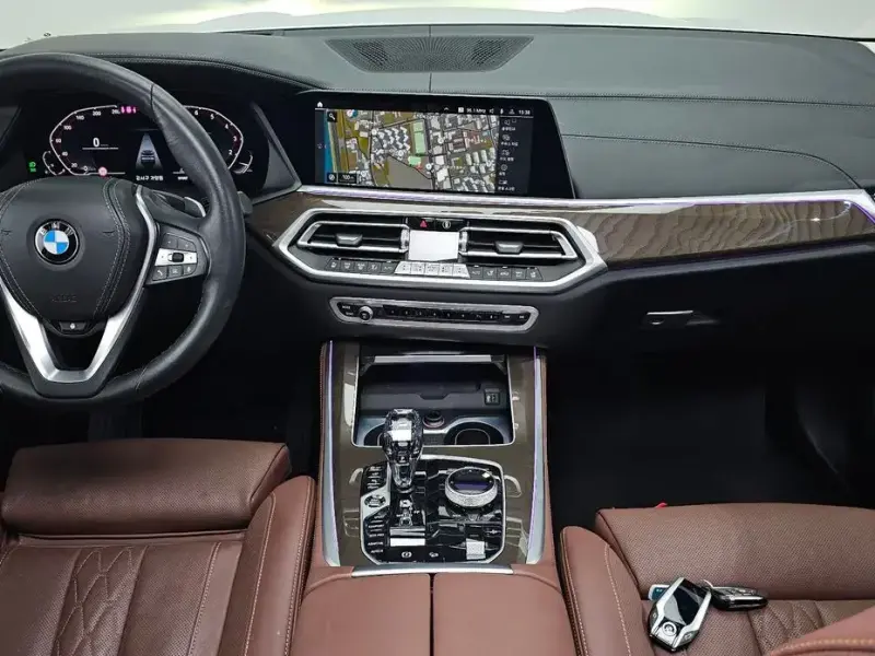 2022 BMW X5 с пробегом 56 878 км