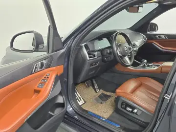 2022 BMW X5 с пробегом 109 825 км