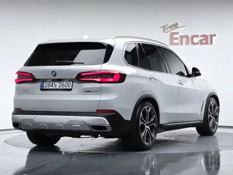 2022 BMW X5 с пробегом 60 274 км