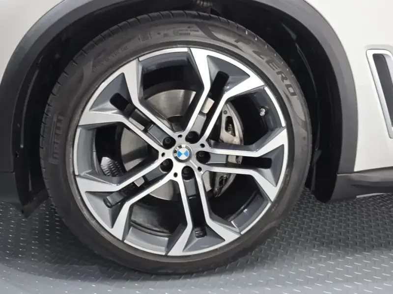 2022 BMW X5 с пробегом 60 274 км