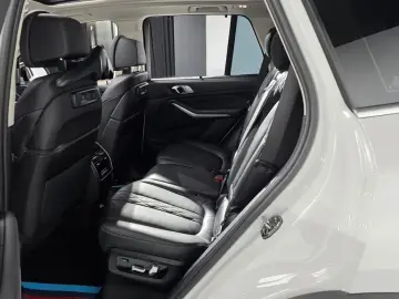 2022 BMW X5 с пробегом 60 274 км