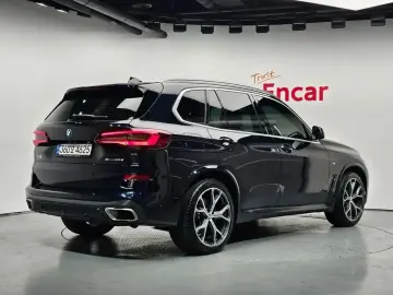 2023 BMW X5 с пробегом 49 035 км
