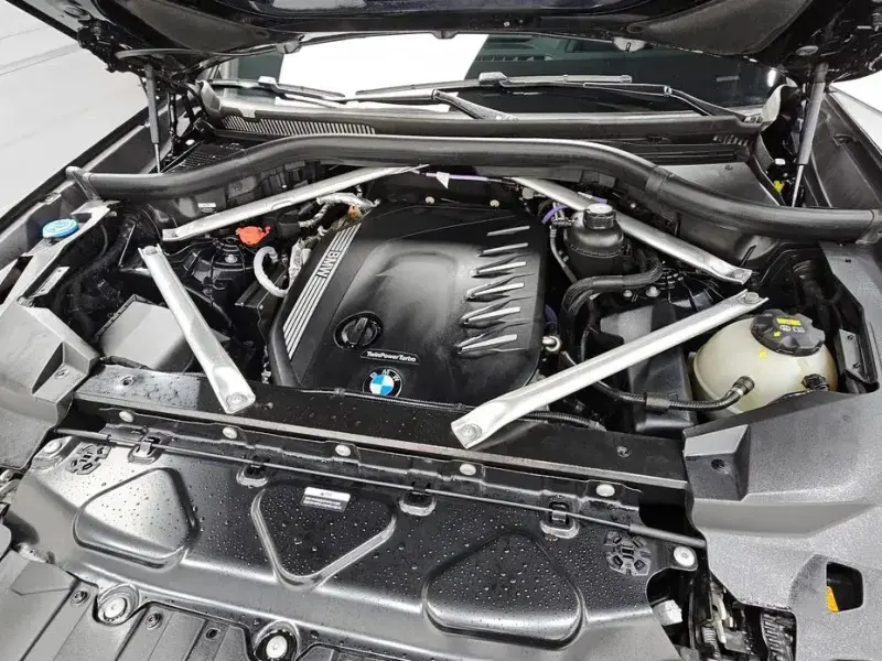 2023 BMW X5 с пробегом 49 035 км