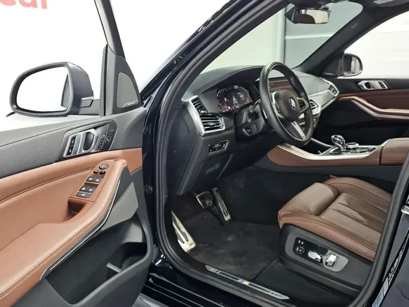 2023 BMW X5 с пробегом 49 035 км