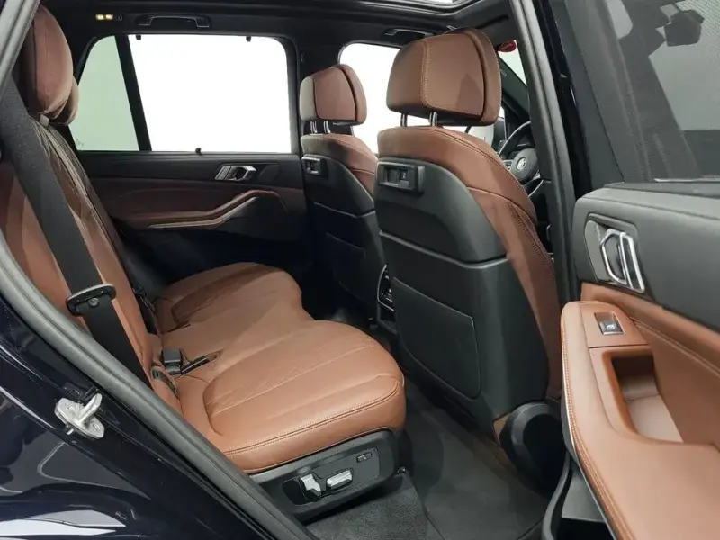2023 BMW X5 с пробегом 49 035 км