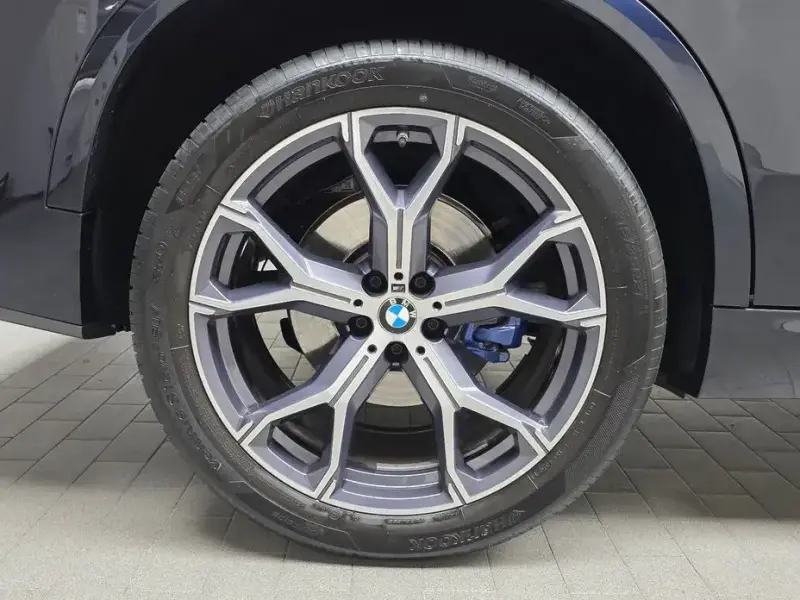 2022 BMW X5 с пробегом 38 075 км