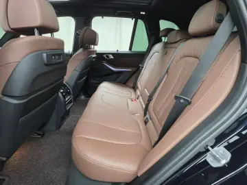 2022 BMW X5 с пробегом 38 075 км
