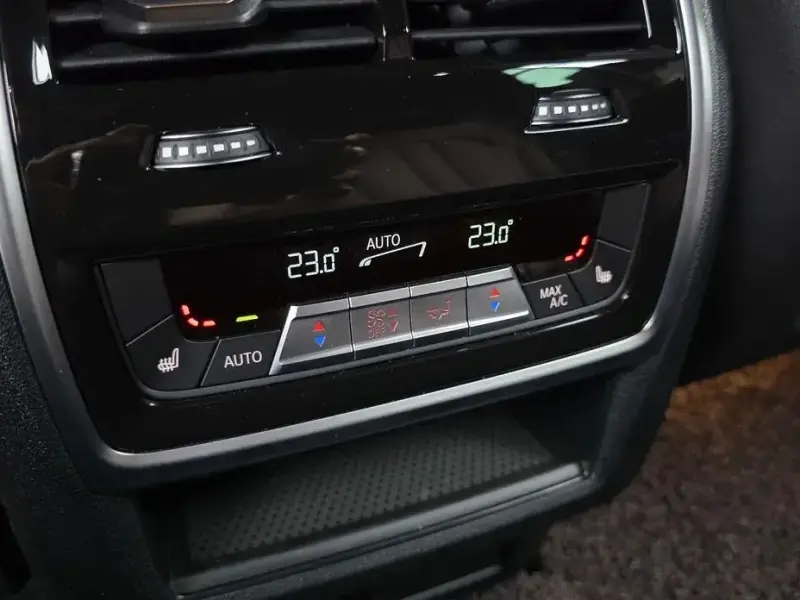 2022 BMW X5 с пробегом 38 075 км