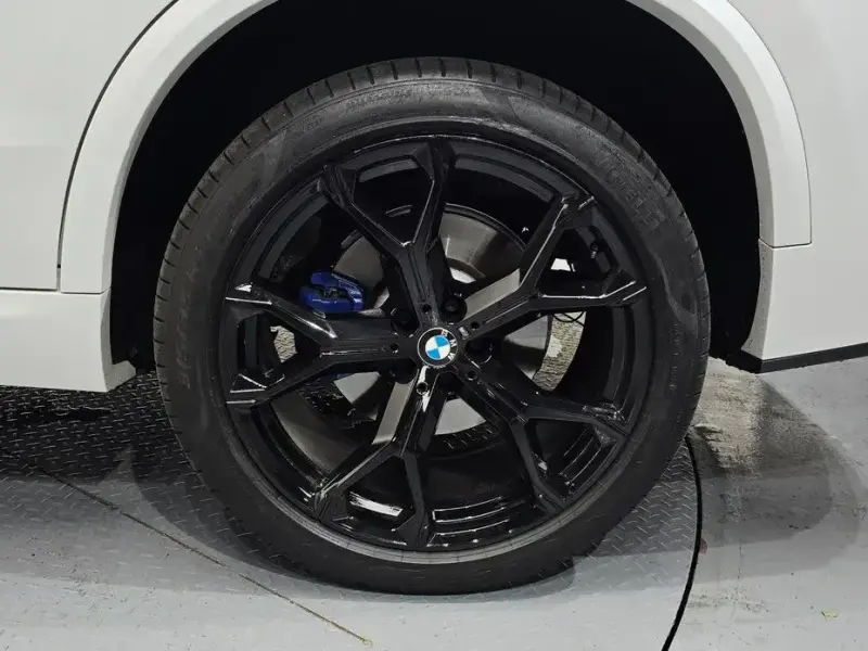 2022 BMW X5 с пробегом 18 540 км