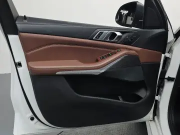 2022 BMW X5 с пробегом 18 540 км