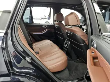 2022 BMW X5 с пробегом 102 576 км
