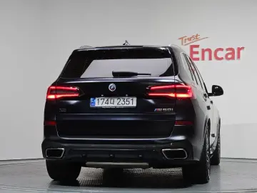 2022 BMW X5 с пробегом 98 281 км