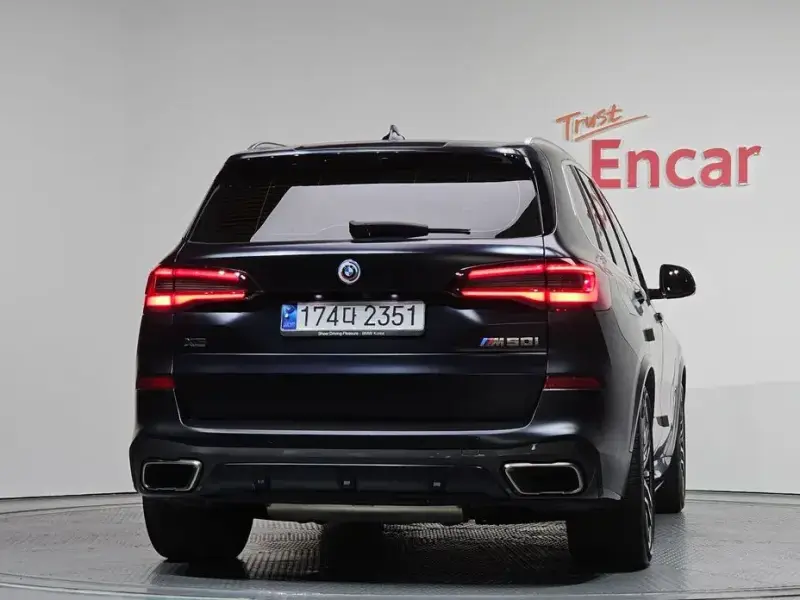 2022 BMW X5 с пробегом 98 281 км