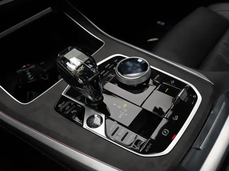 2023 BMW X5 с пробегом 37 593 км