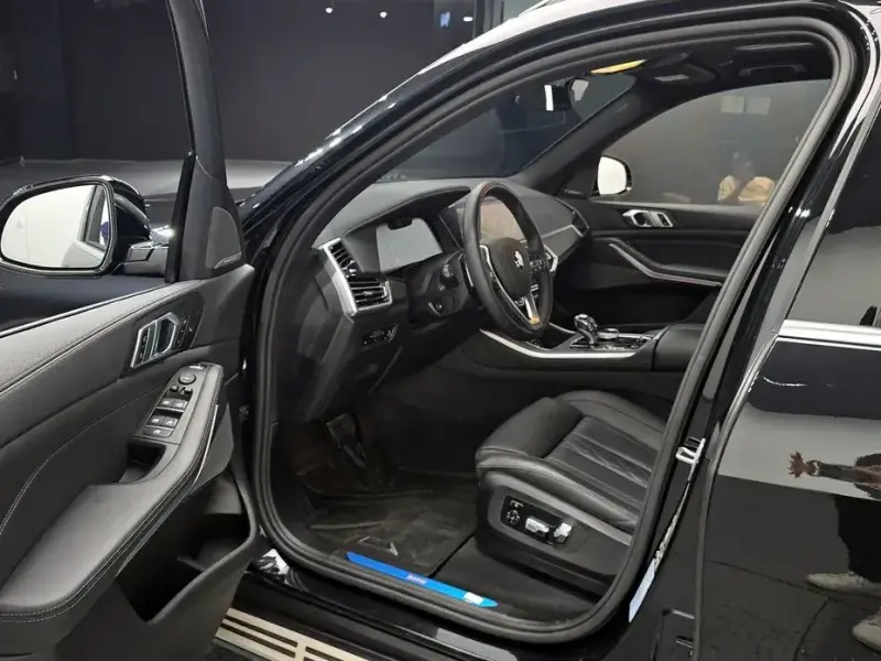 2023 BMW X5 с пробегом 37 593 км