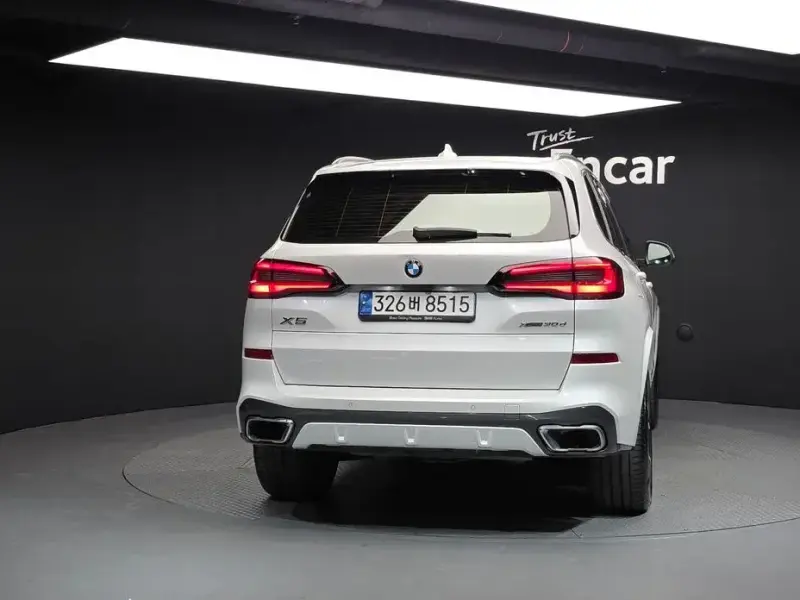 2022 BMW X5 с пробегом 42 368 км