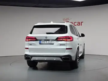 2023 BMW X5 с пробегом 102 564 км