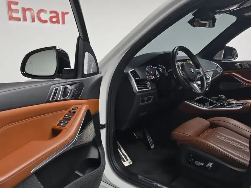 2023 BMW X5 с пробегом 102 564 км