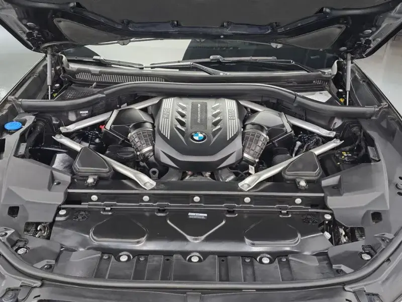 2023 BMW X5 с пробегом 44 215 км