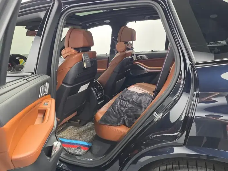 2023 BMW X5 с пробегом 44 215 км