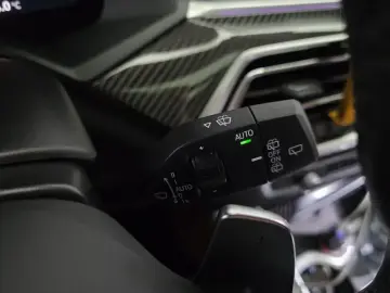 2023 BMW X5 с пробегом 44 215 км