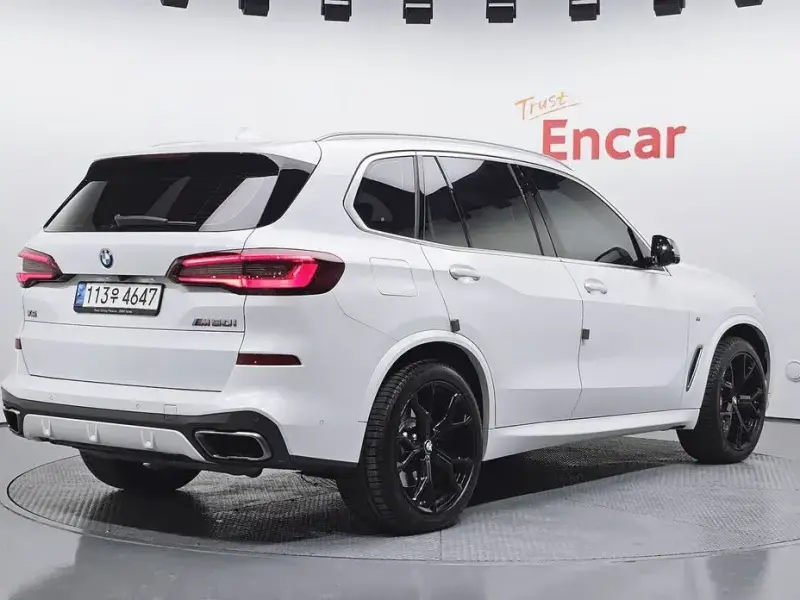 2022 BMW X5 с пробегом 63 031 км