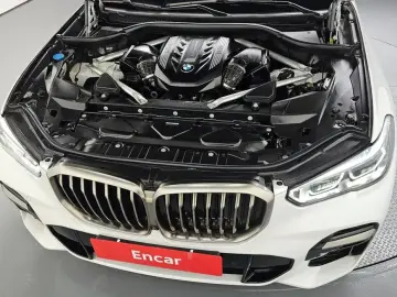 2022 BMW X5 с пробегом 63 031 км