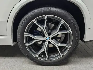 2023 BMW X5 с пробегом 27 712 км
