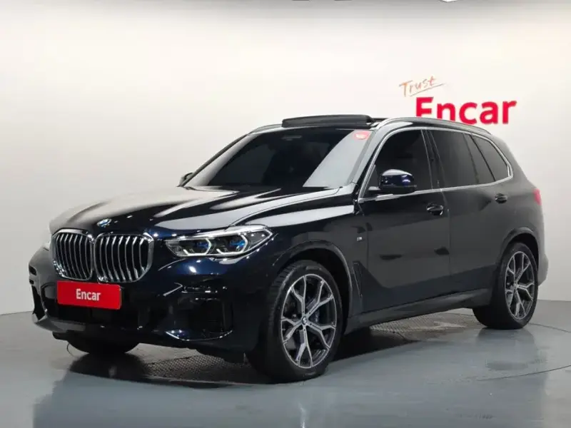 2023 BMW X5 с пробегом 28 727 км