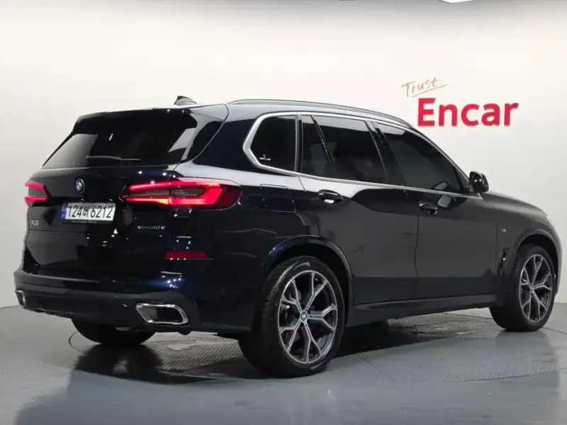 2023 BMW X5 с пробегом 28 727 км