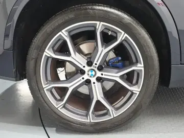 2023 BMW X5 с пробегом 28 727 км