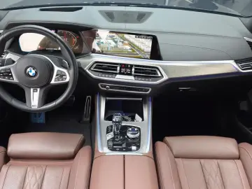 2023 BMW X5 с пробегом 28 727 км