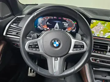 2023 BMW X5 с пробегом 27 712 км