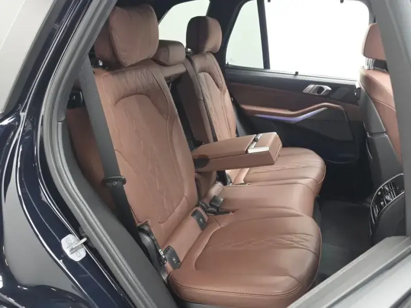 2023 BMW X5 с пробегом 28 727 км