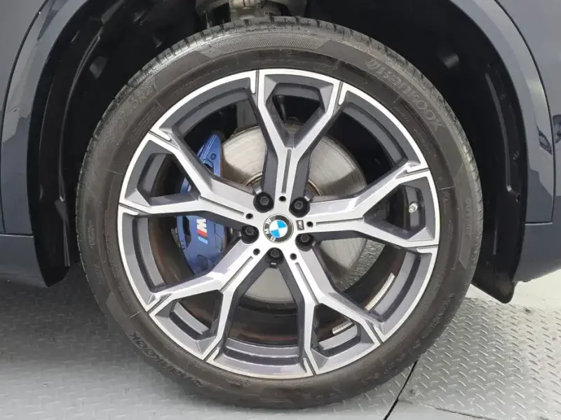 2023 BMW X5 с пробегом 28 727 км