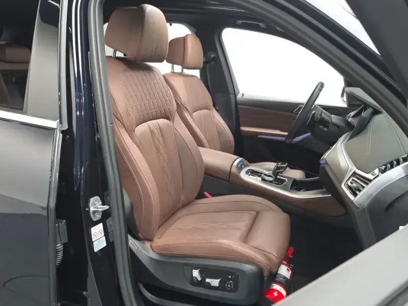 2023 BMW X5 с пробегом 28 727 км