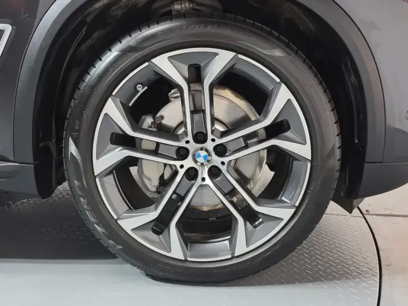 2023 BMW X5 с пробегом 7 441 км