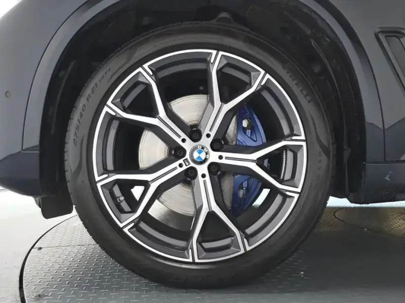2023 BMW X5 с пробегом 35 723 км