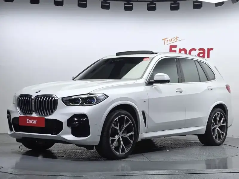 2022 BMW X5 с пробегом 54 235 км